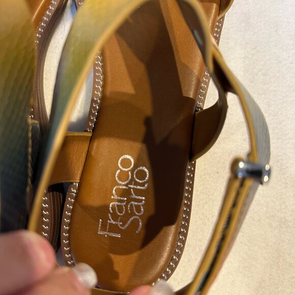 Franco Sarto Glenni Rainbow Multi Snake Print Faux Leather Sandals Size 7M - Picture 4 of 15